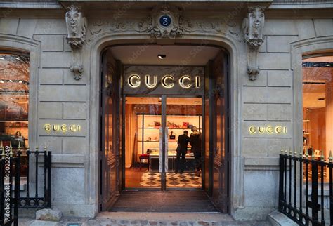 gucci store oxford street